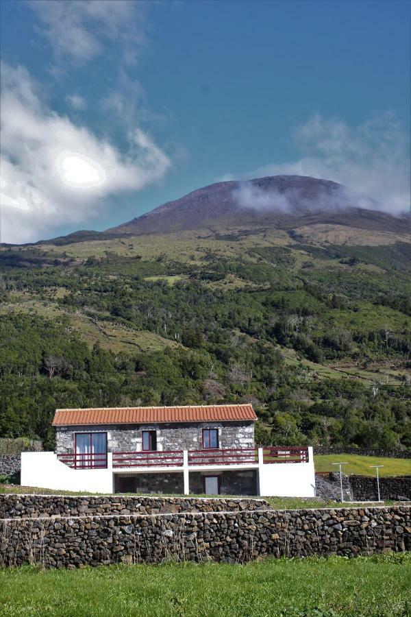 Melo'S Place Мадалена Екстер'єр фото