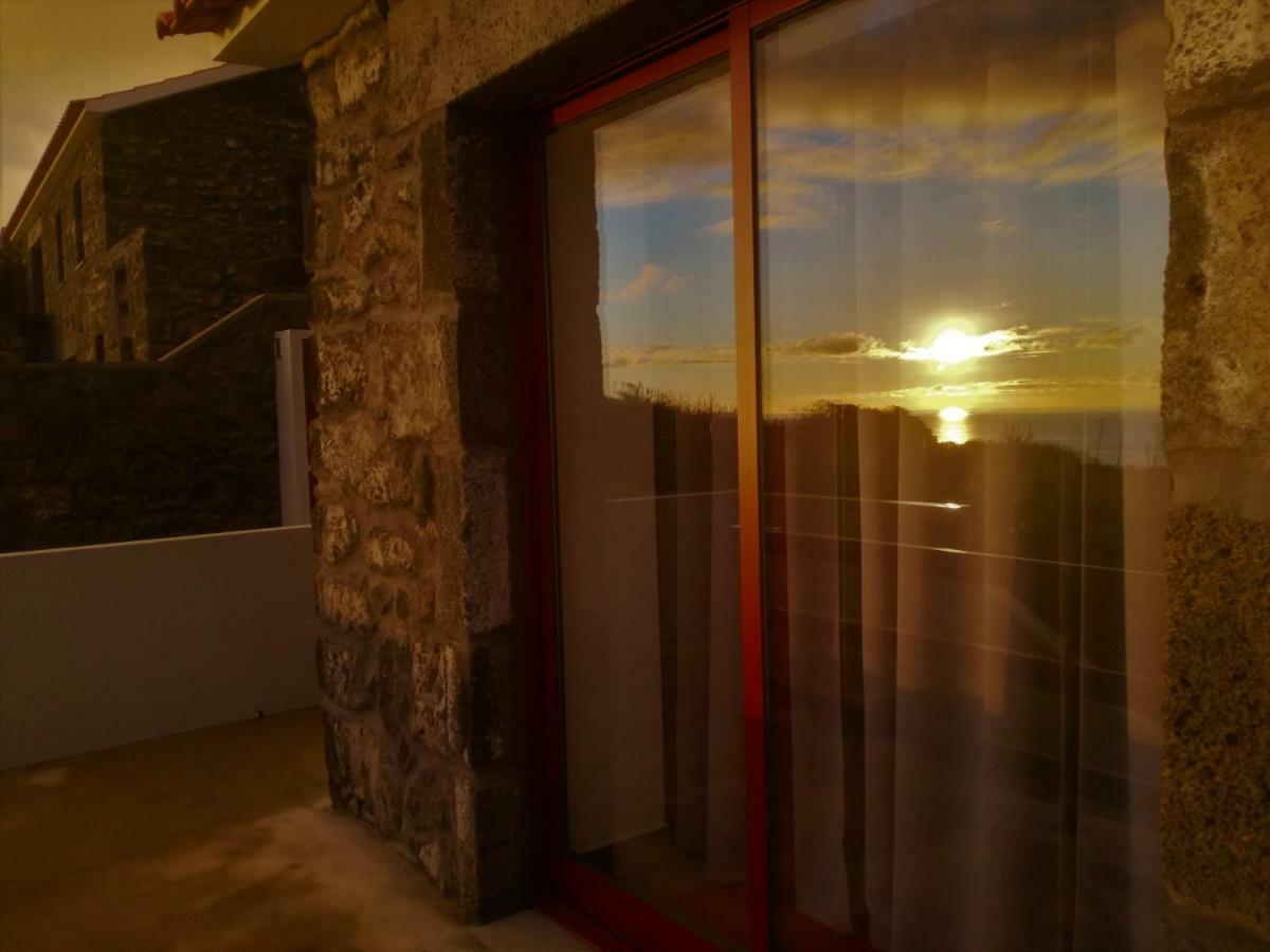 Melo'S Place Мадалена Екстер'єр фото